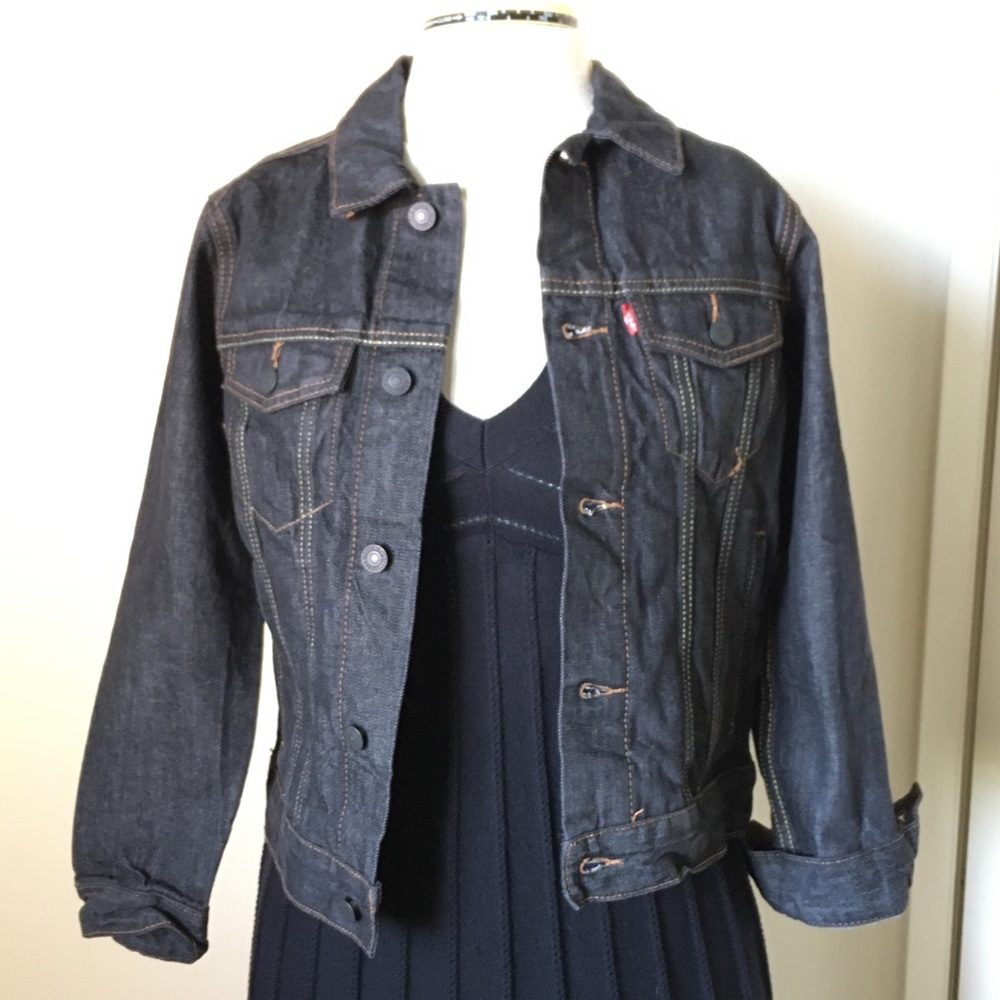 Levi’s Denim Jacket Medium (child 10-12) Dark wash